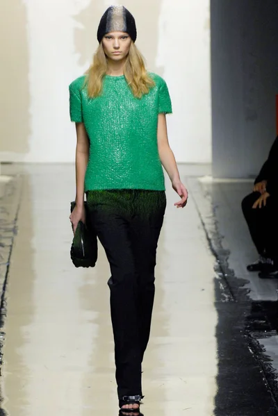 Look 24